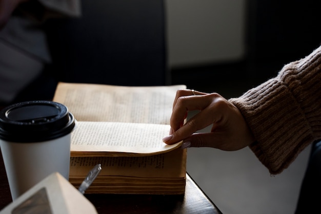 西咸新区管委会地址